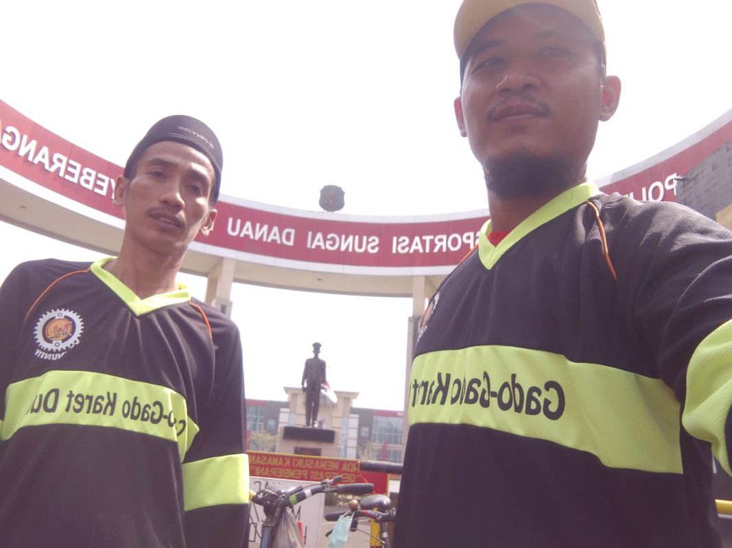 gado gado karet duo