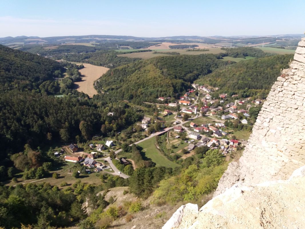 Čachtice , Trenčín