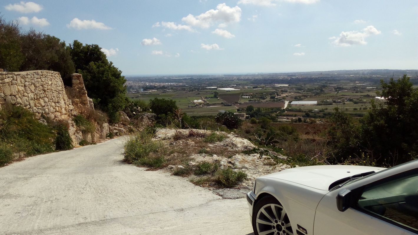 Längs durch Malta