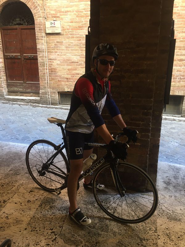Monsampolo del Tronto/Offida a tutta! Filo in bici da corsa