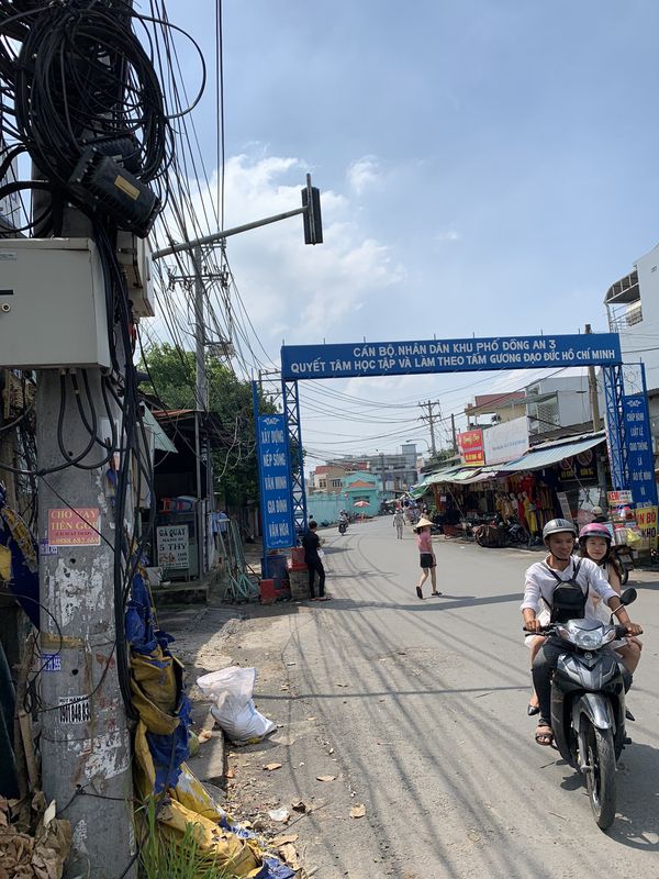 穩定的乘坐 Tx. Thuận An