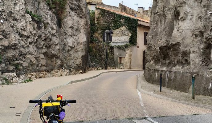 Foto 2 del percorso Bikemap "20191101 Pont Du Gard to Avignon"