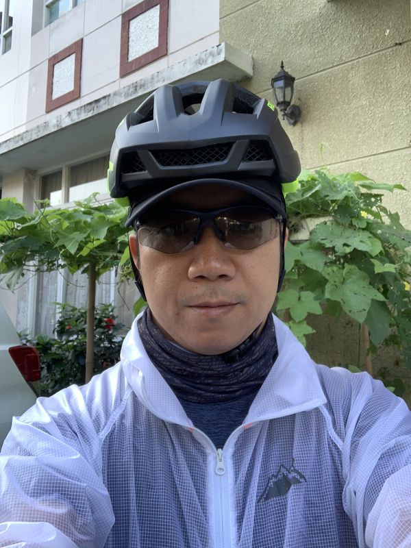 輕鬆騎行 Tân Uyên