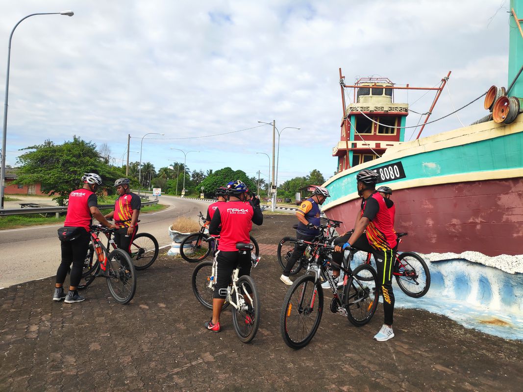 Relaxed route in Besut