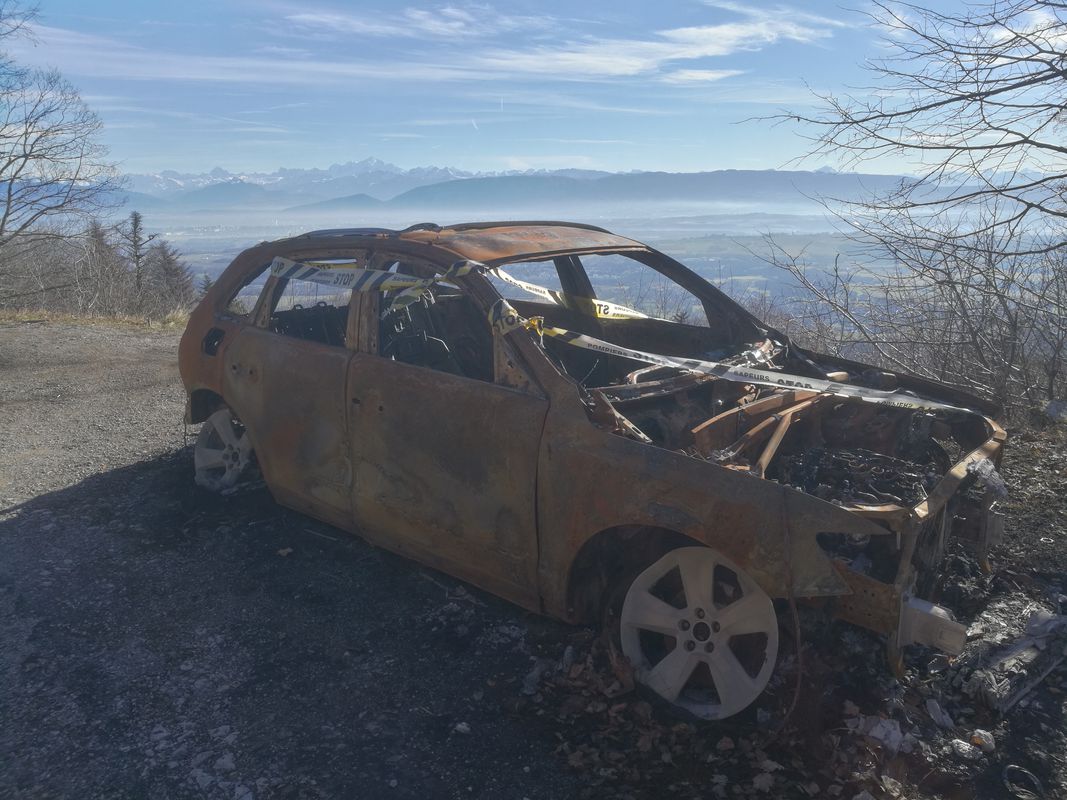 Fast ride in Saint-Genis-Pouilly