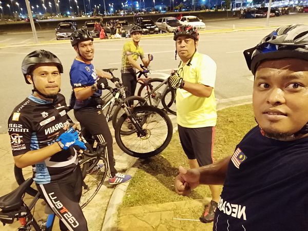 Foto 2: Pakalozza Bundle Pembekal Tokol