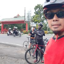 Moderate route in Kecamatan Candi