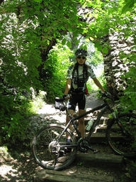 Hebe Bild 8 entlang der Bikemap-Route "Dąbrowa Górnicza - Łazy - Ryczów - Smoleń - Chechło - Dąbrowa Górnicza" hervor