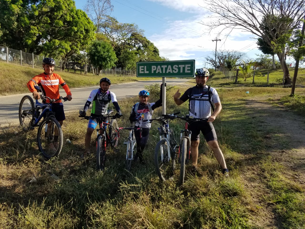 De Unnamed Road a Catacamas