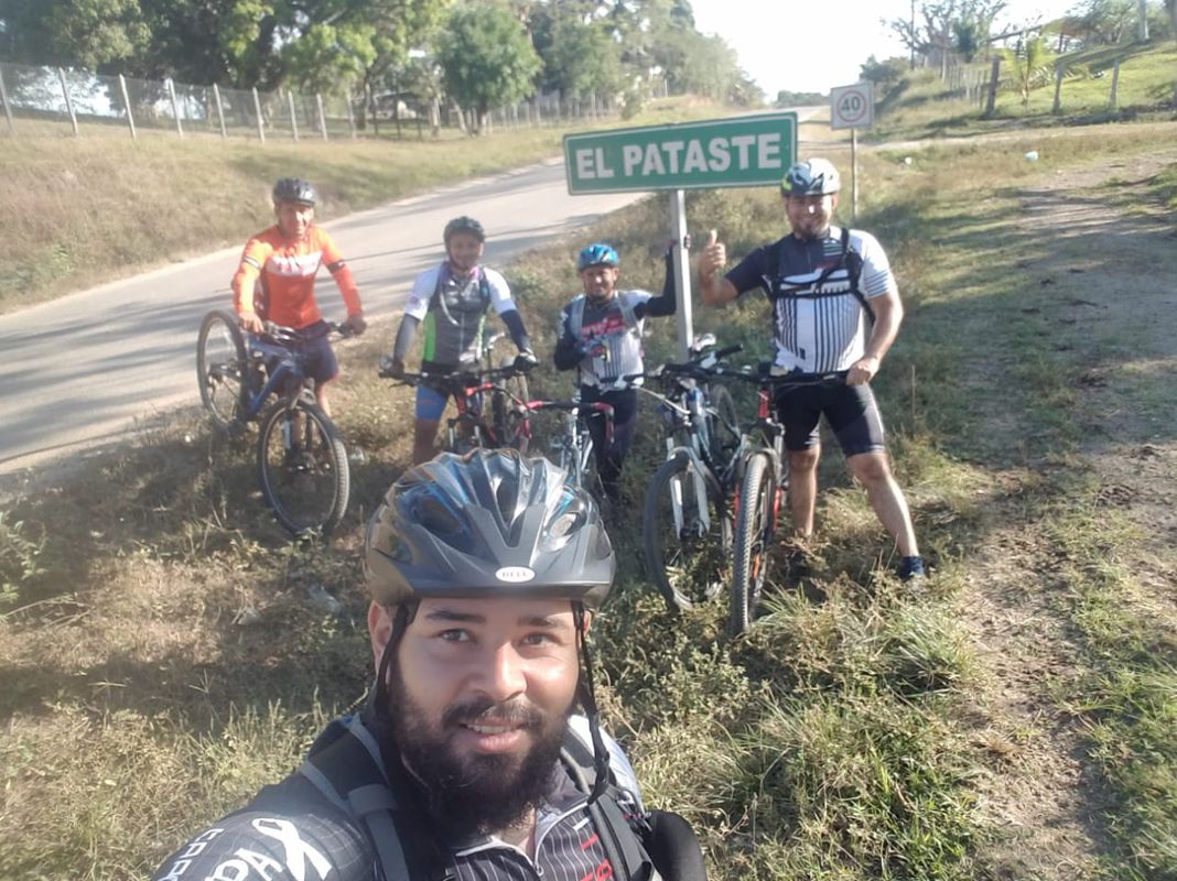 De Unnamed Road a Catacamas