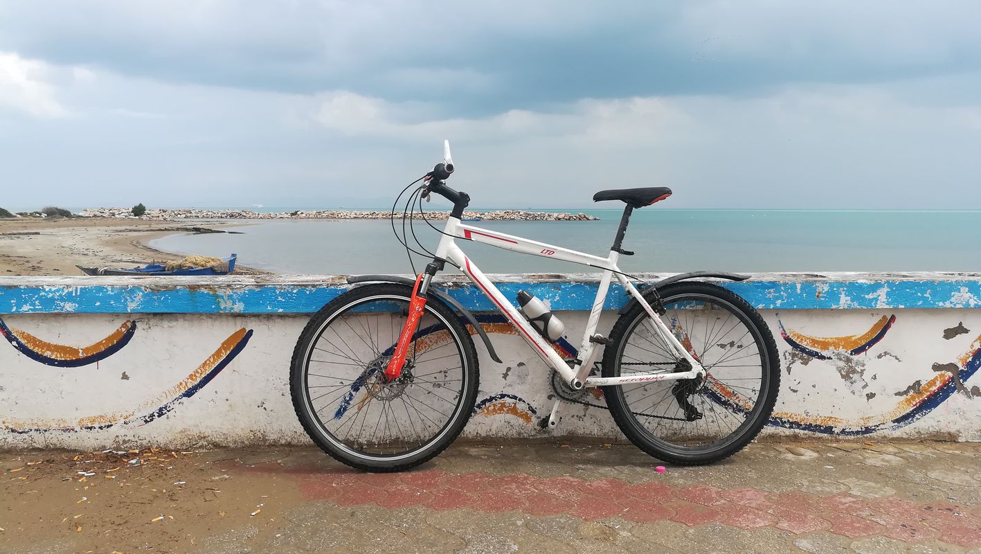 De Rue Sidi Zid 5, Tunis à Avenue Franklin Roosevelt 35, La Goulette