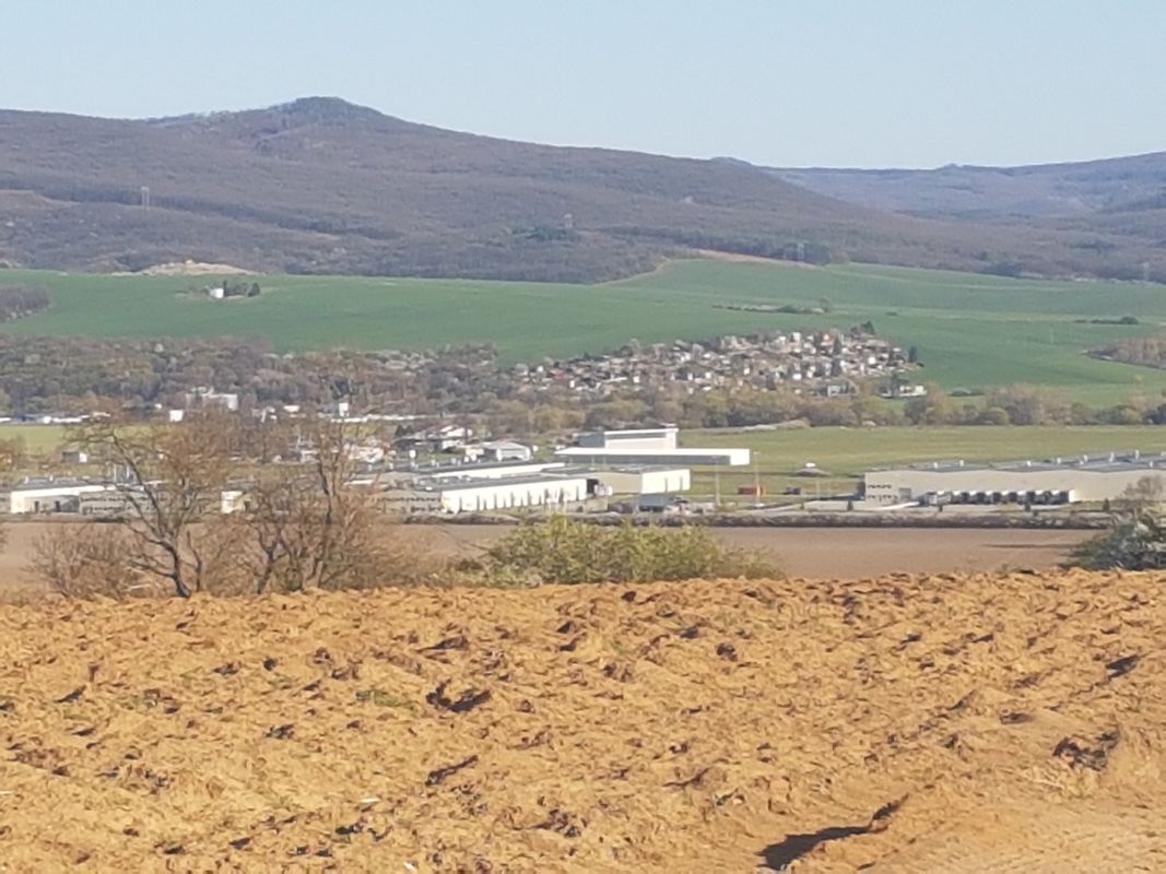 Unnamed Road, Skačany do Trenčianska ulica 34, Partizánske