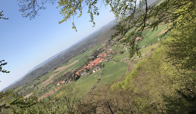 Photo 1 of the Bikemap route "Netra, Dreiherrnstein, Heldrastein"