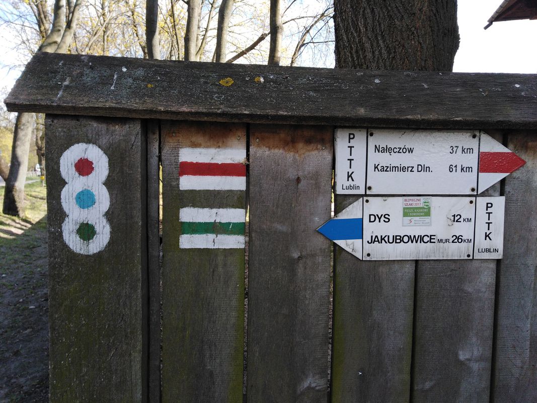 Szlak niebieski "Doliną Ciemięgi"