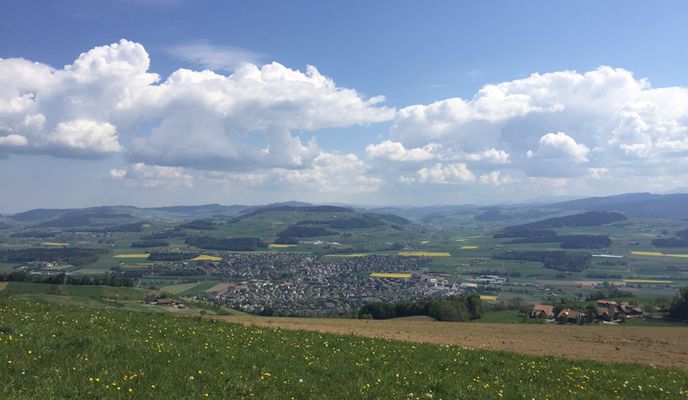 Foto 1 de la ruta de Bikemap "Wrach-Chutzen-Limpachtal-Uttigen-Wrach. 34km" Foto 1 de la ruta de Bikemap "Wrach-Chutzen-Limpachtal-Uttigen-Wrach. 34km"