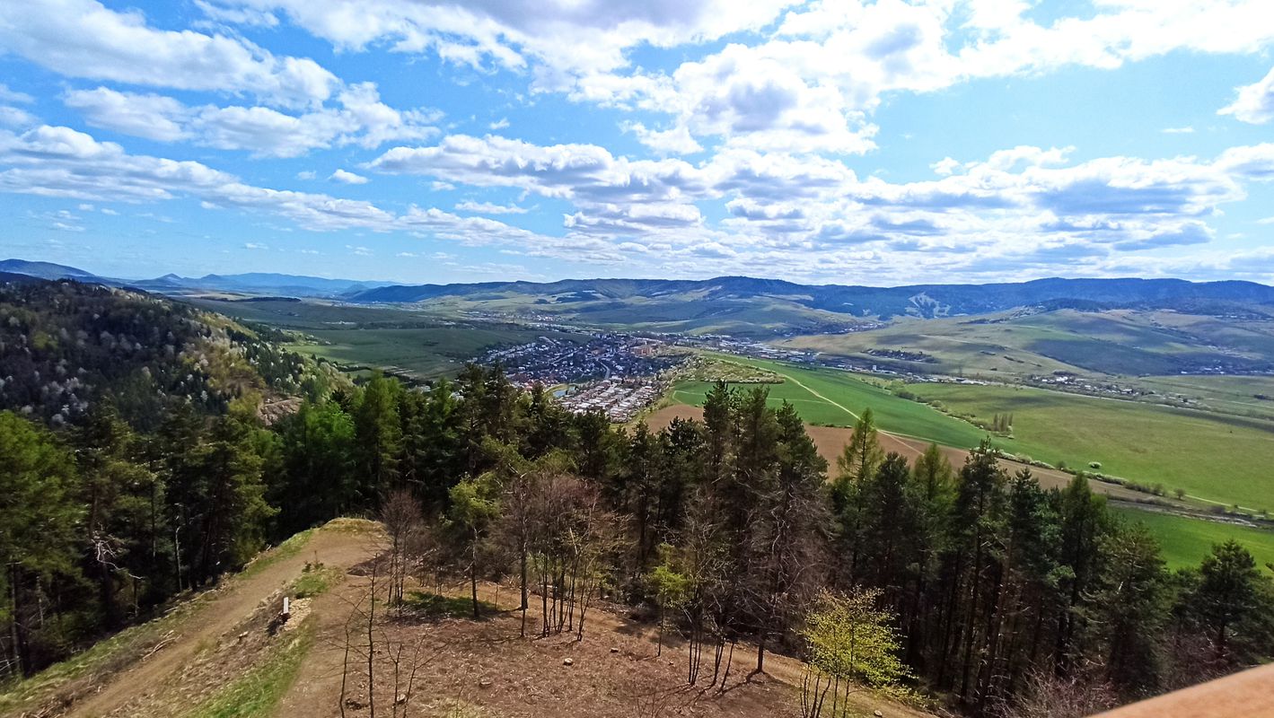 Ražňany-Sabinov-Drienica-Červená Voda-Jakovany-Miľpoš-Lúčka-Kamenica-Lipany-Červenica-Pečovská Nová Ves-Sabinov-Ražňany