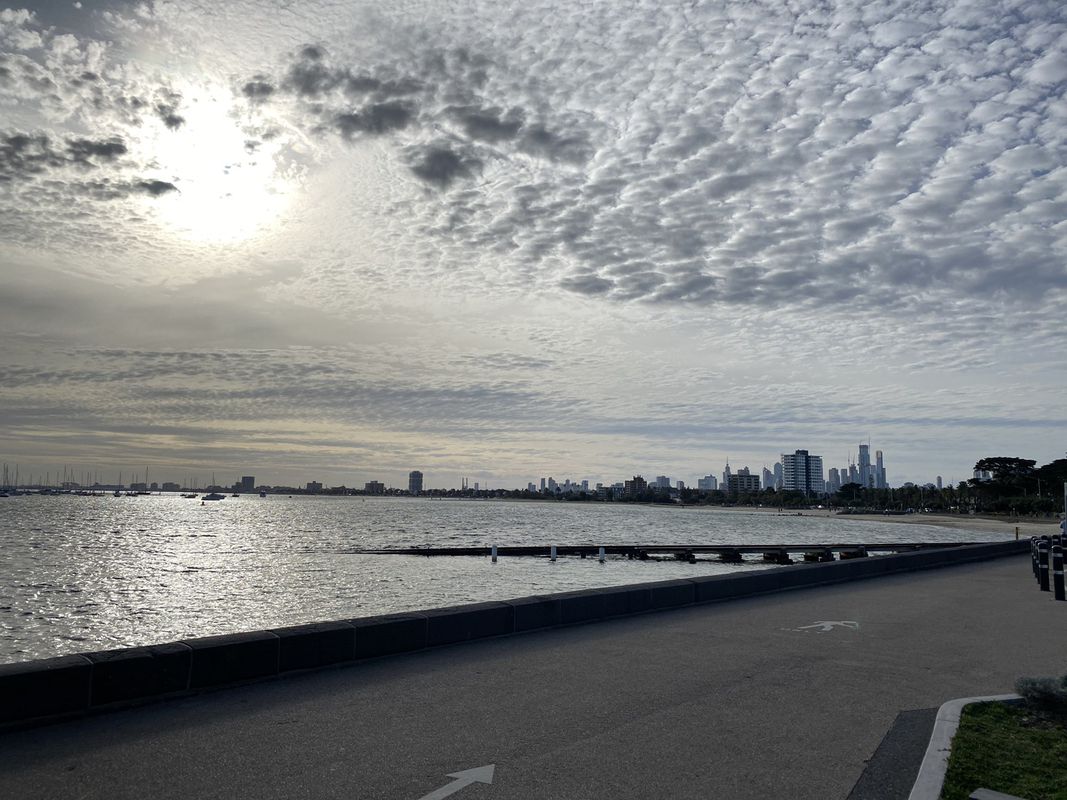 677 La Trobe Street, Docklands to 677 La Trobe Street, Docklands