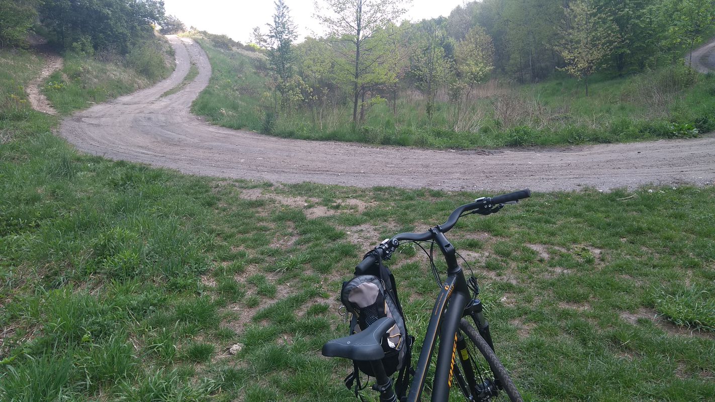 dookoła lotniska w balicach