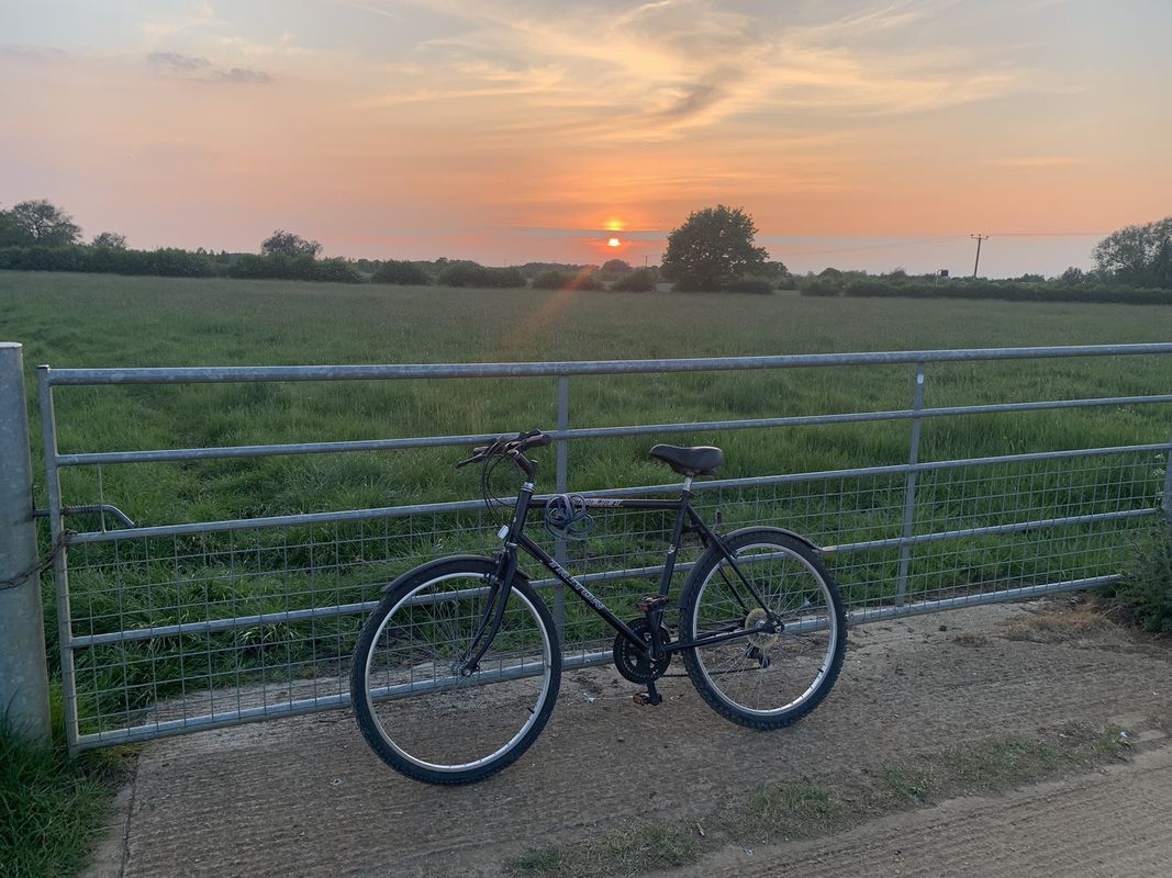 Wroughton to Lawn via Wichelstowe
