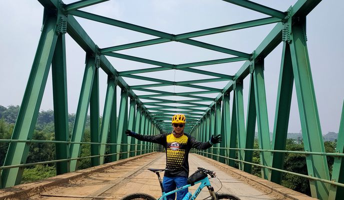 Photo 2 of the Bikemap route "Gn Dago - Danau Cisawang - BSD"