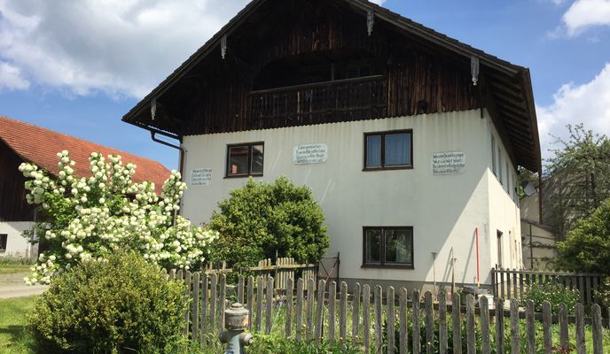 Foto 1 der Bikemap-Route "Renner_Optimal_Wörth-Seemannshsn.-Oberspechtrain-Frontenhsn.-Obertrennbach-Seemannshsn.-Gangkofen-Aham-Wörth"