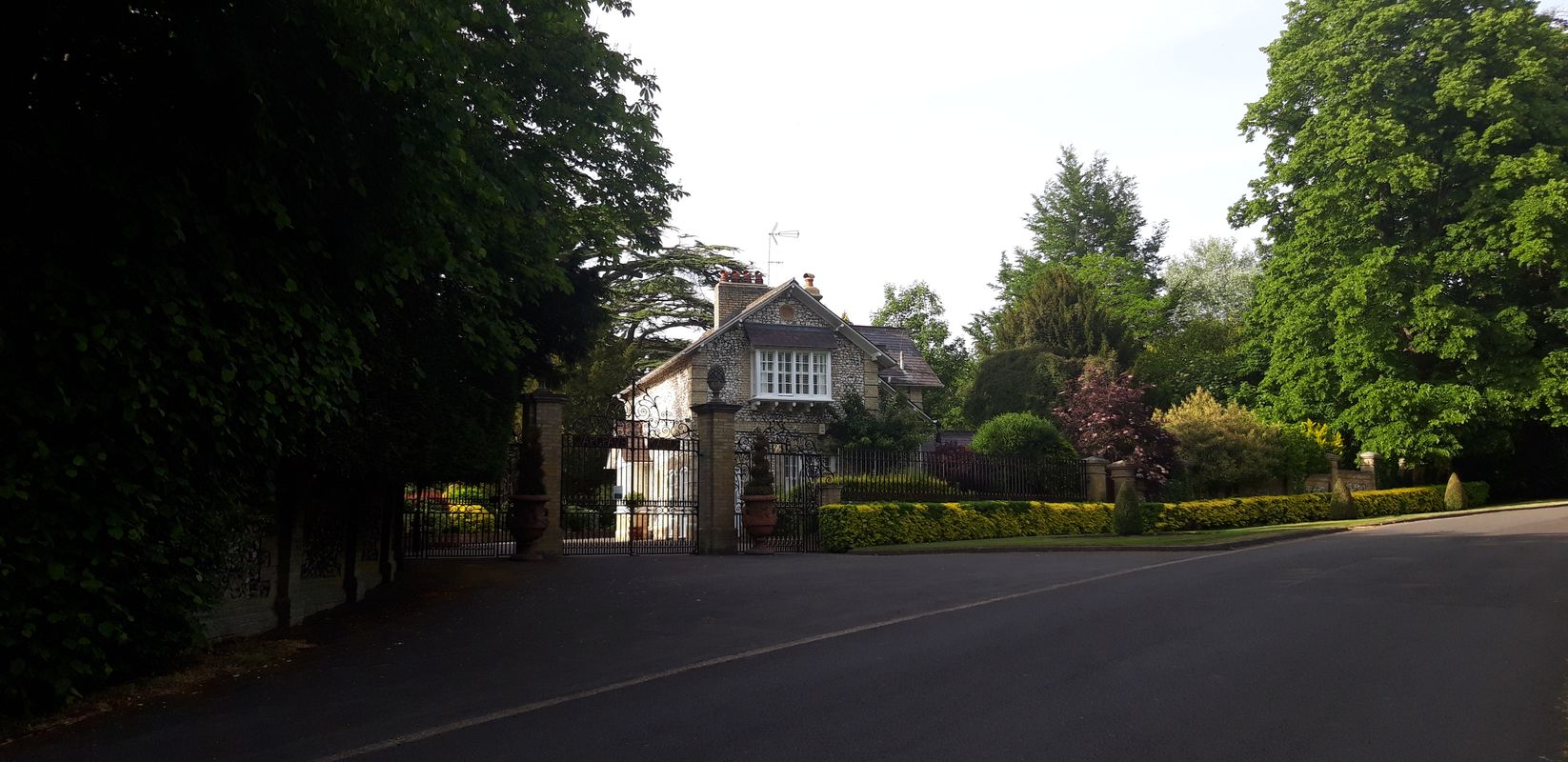 Purfield Drive 14, Wargrave to Purfield Drive 14, Wargrave