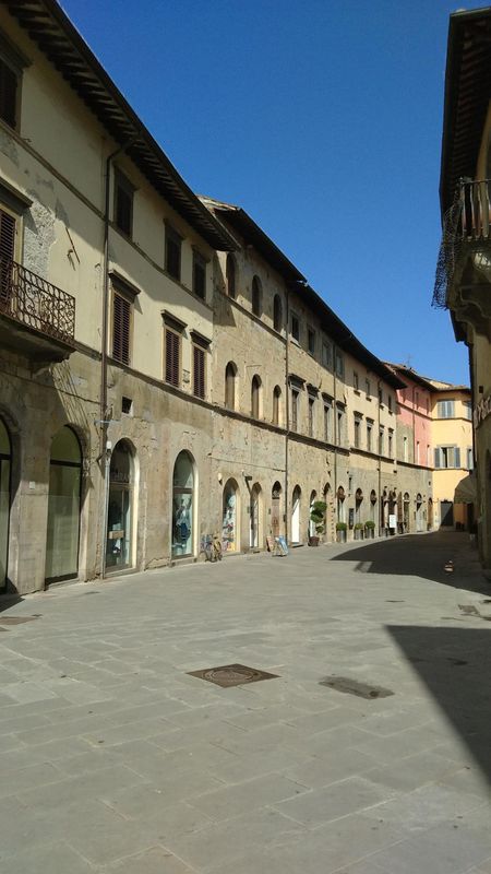 Arezzo - Sansepolcro - Anghiari - Arezzo