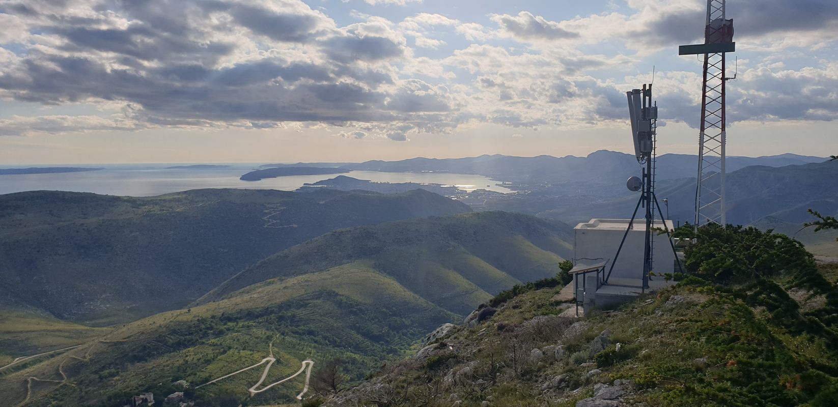 Poljičke kneževine 43, Srinjine nach Poljičke kneževine 43, Srinjine