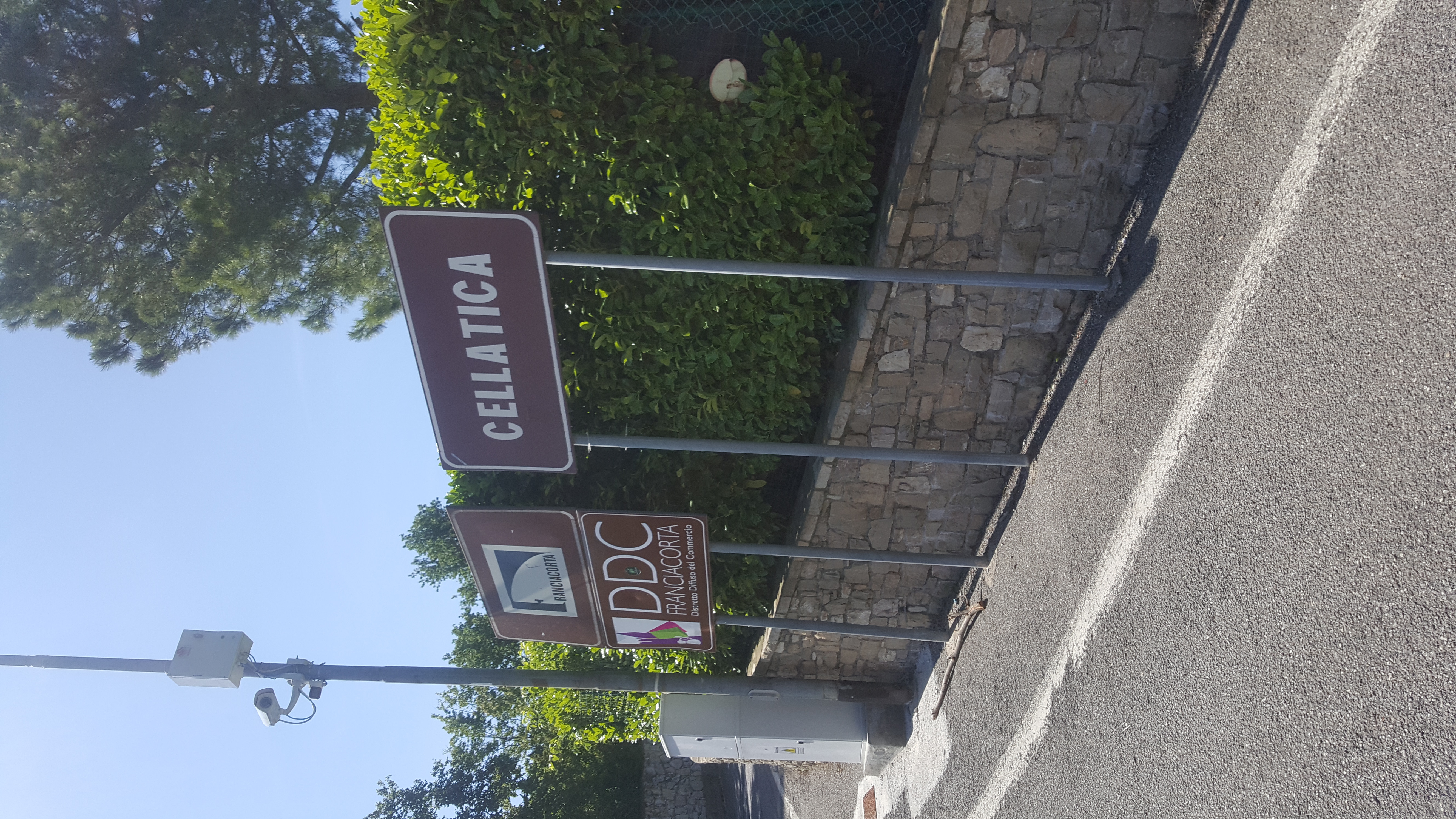 Da Via Galileo Galilei 43, San Vigilio a Piazza Giuseppe Garibaldi 16, San Vigilio