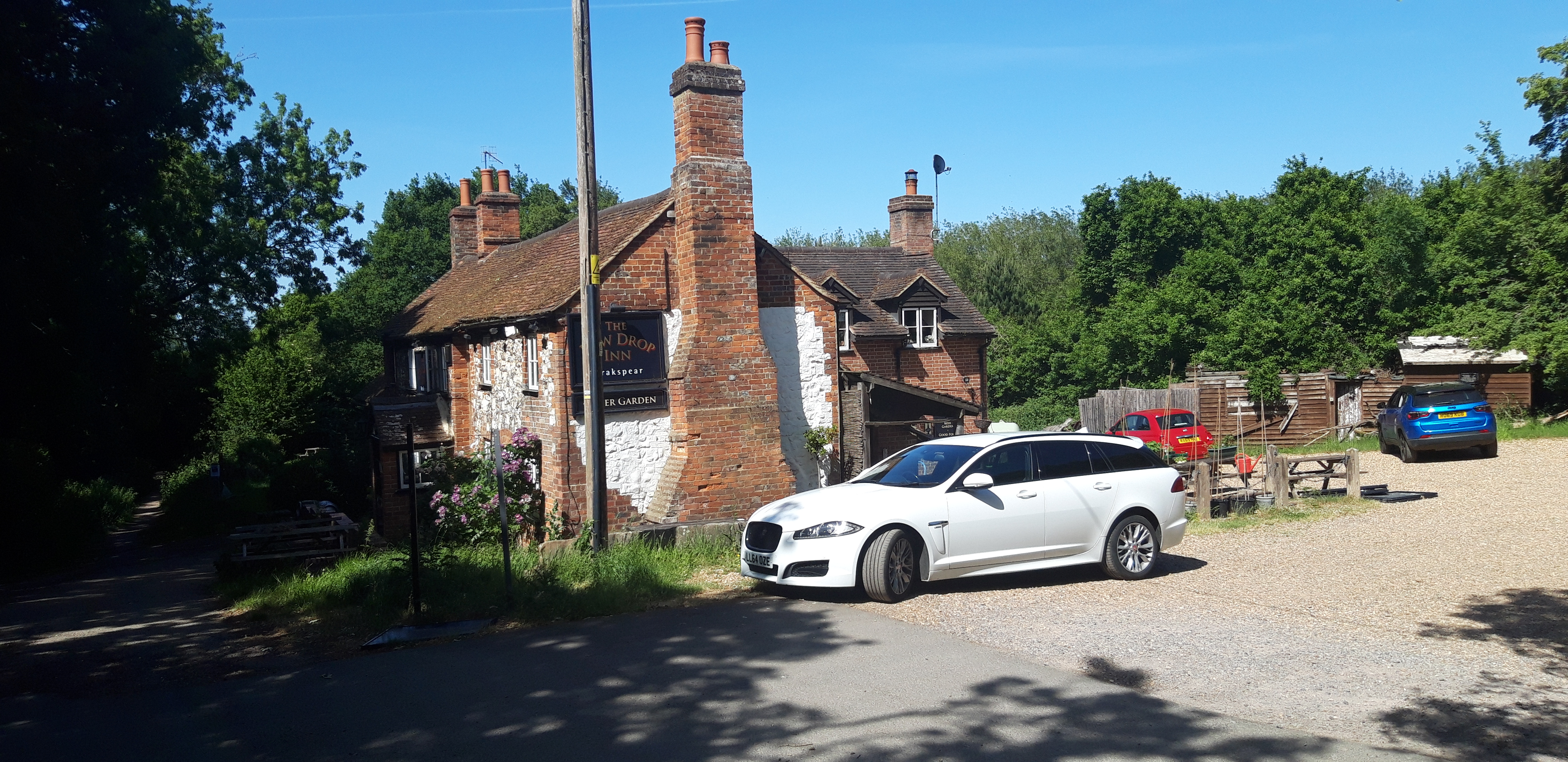 Purfield Drive 18, Wargrave to Purfield Drive 14, Wargrave