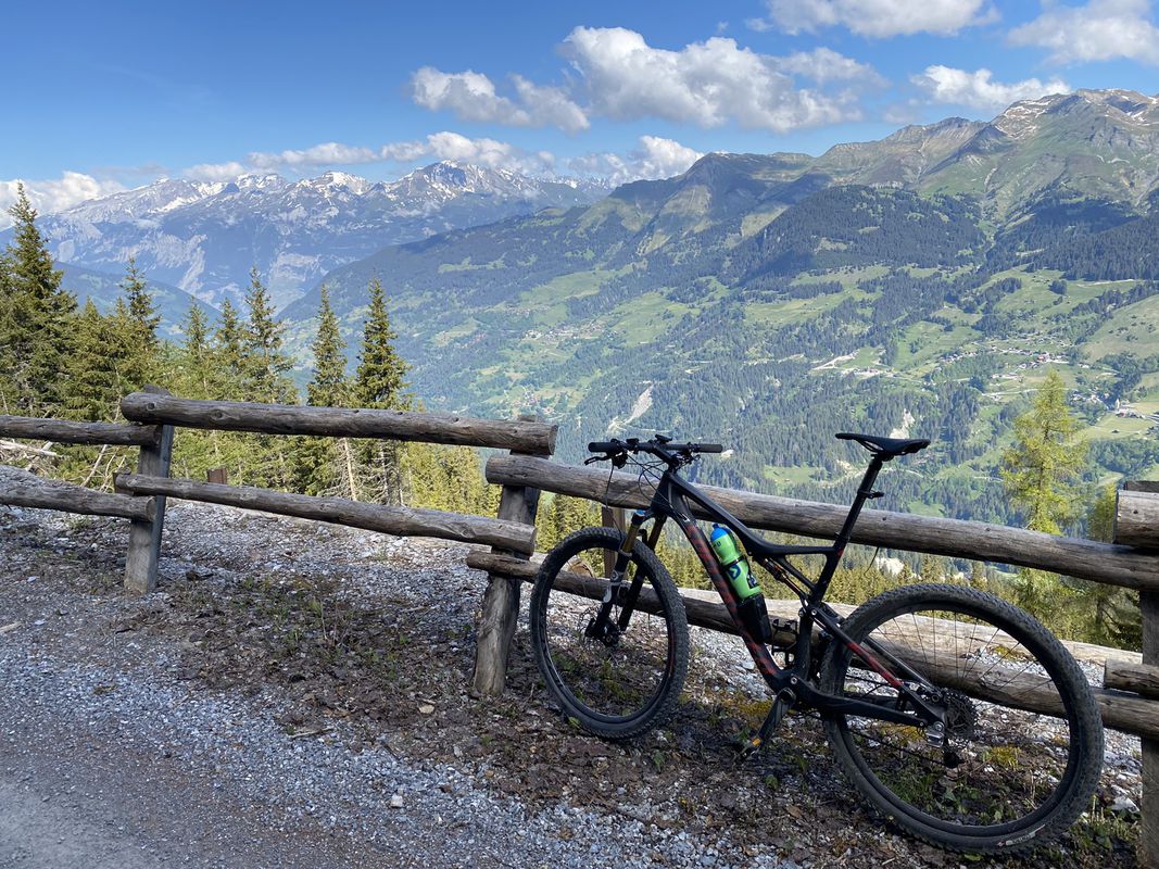 Ochsenalp-Rot Tritt-Schwellisee Arosa