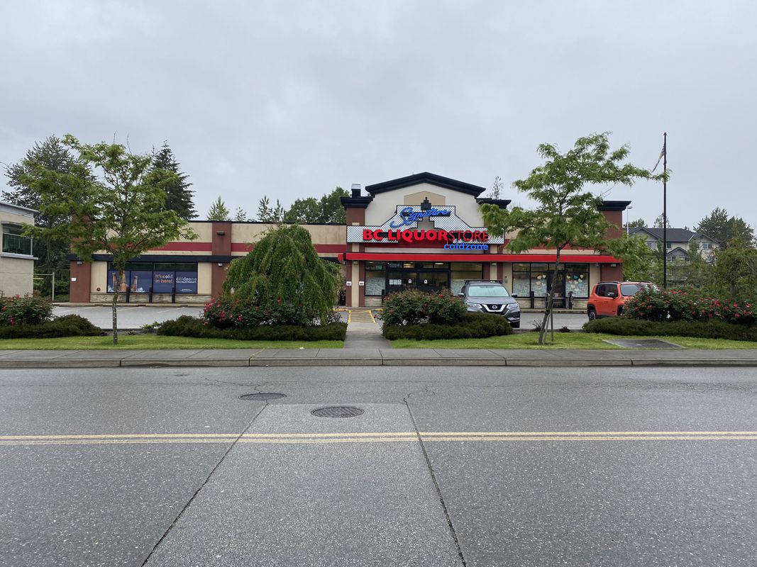 19462–19498 73 Ave, Surrey to 7289 196 St, Surrey