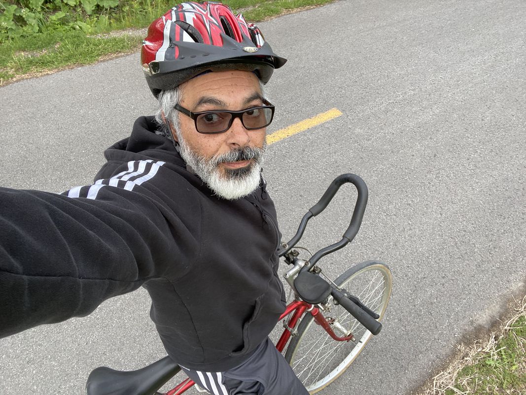 245 Rue Vallée, Sainte-Anne-de-Bellevue to Morgan Arboretum