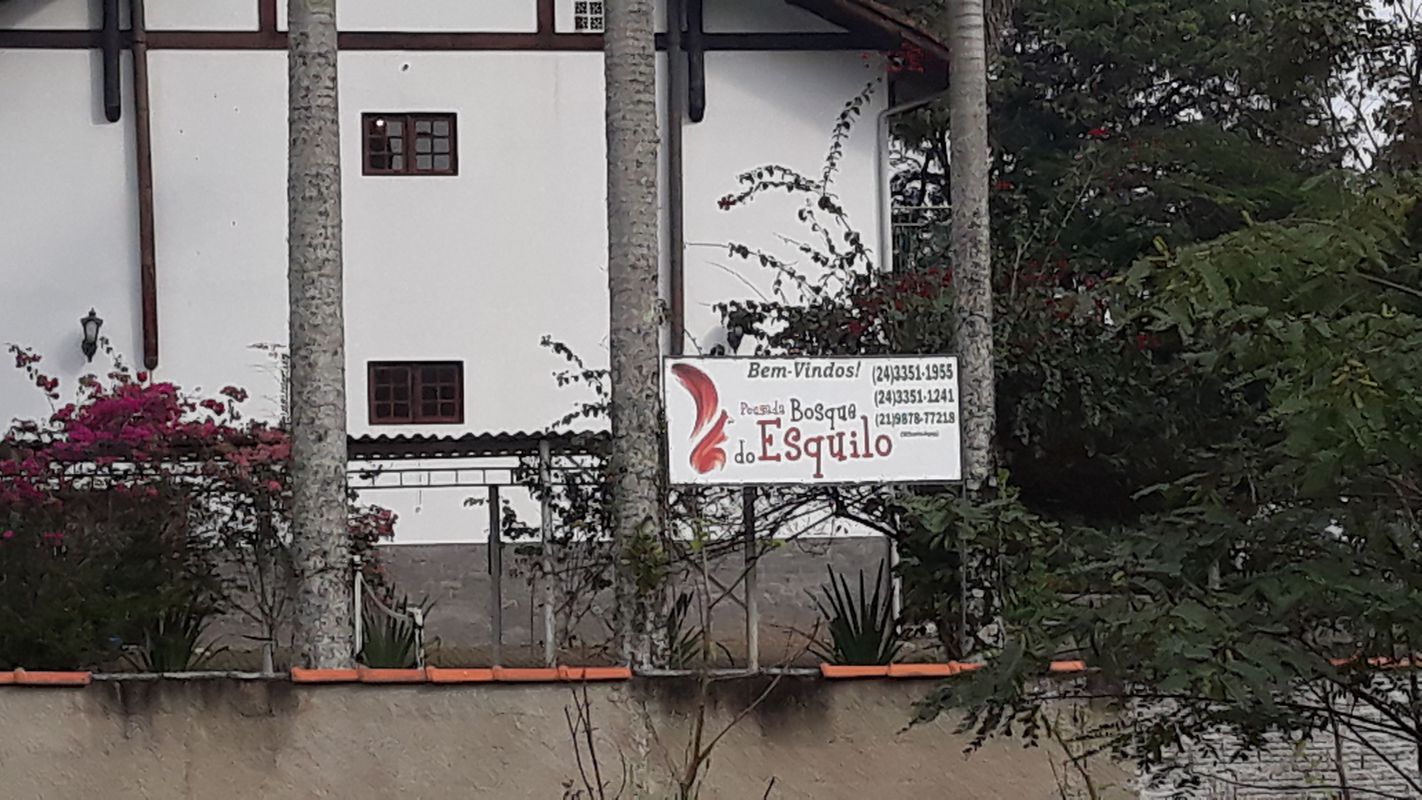 De Rua Francisco Figueira 4 a Rua Francisco Figueira 4