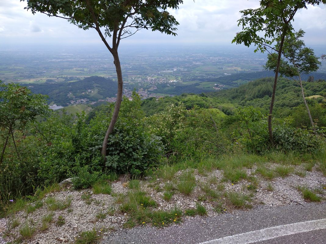 Da Via Romanian 14, Budoia a Via Cal Mattia 3, Budoia