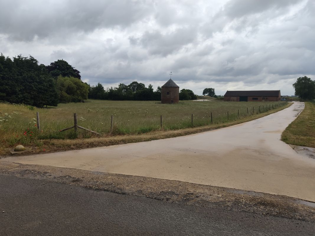 London Road 37A to Unnamed Road