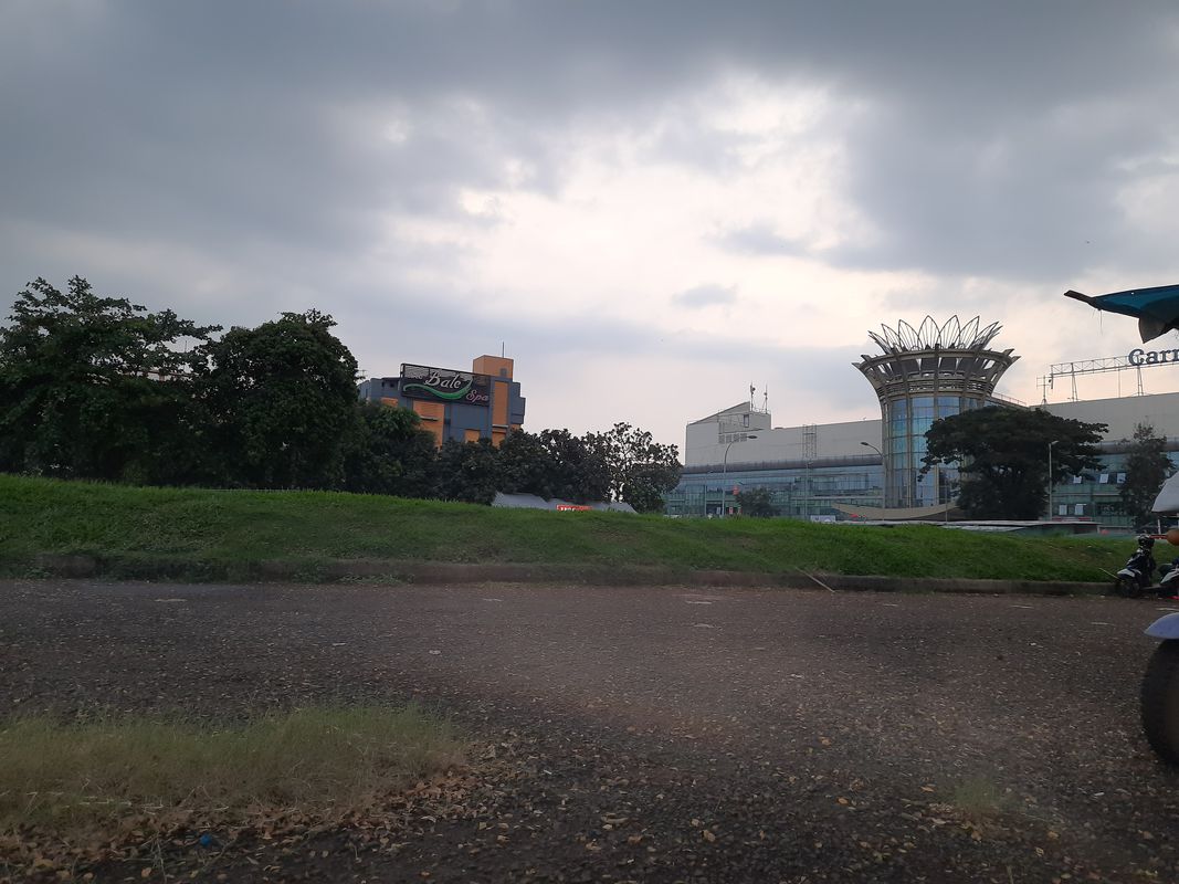 Jalan Jombang Astek 9, Kecamatan Serpong to Jalan Jombang Astek 15, Kecamatan Serpong