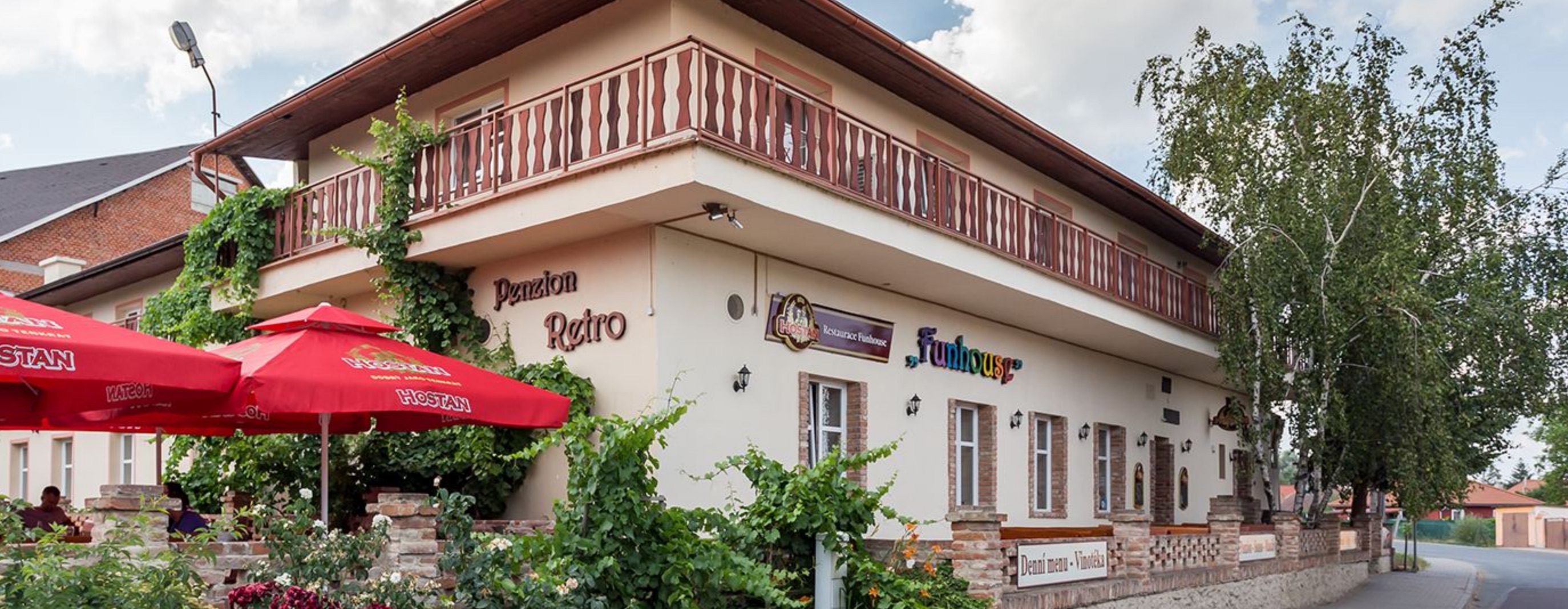 Highlight 13 along the Bikemap route "Wien-Hamburg 02/10: Gajary (SVK) - Vrbovec (bei Znojmo) (CZE)" Highlight 13 along the Bikemap route "Wien-Hamburg 02/10: Gajary (SVK) - Vrbovec (bei Znojmo) (CZE)"