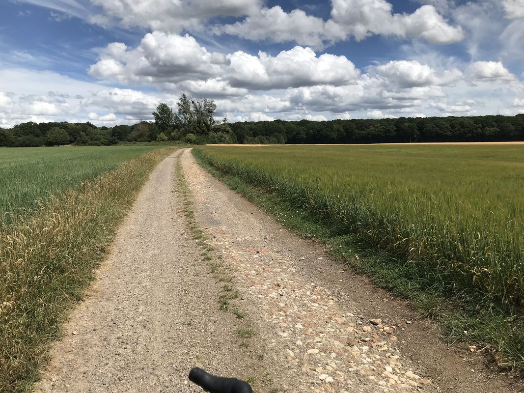 Discovering Breuilpont area - Relax 16km/h