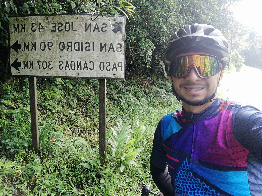 De Calle Llano Bonito, Rosario a Calle Llano Bonito, Rosario