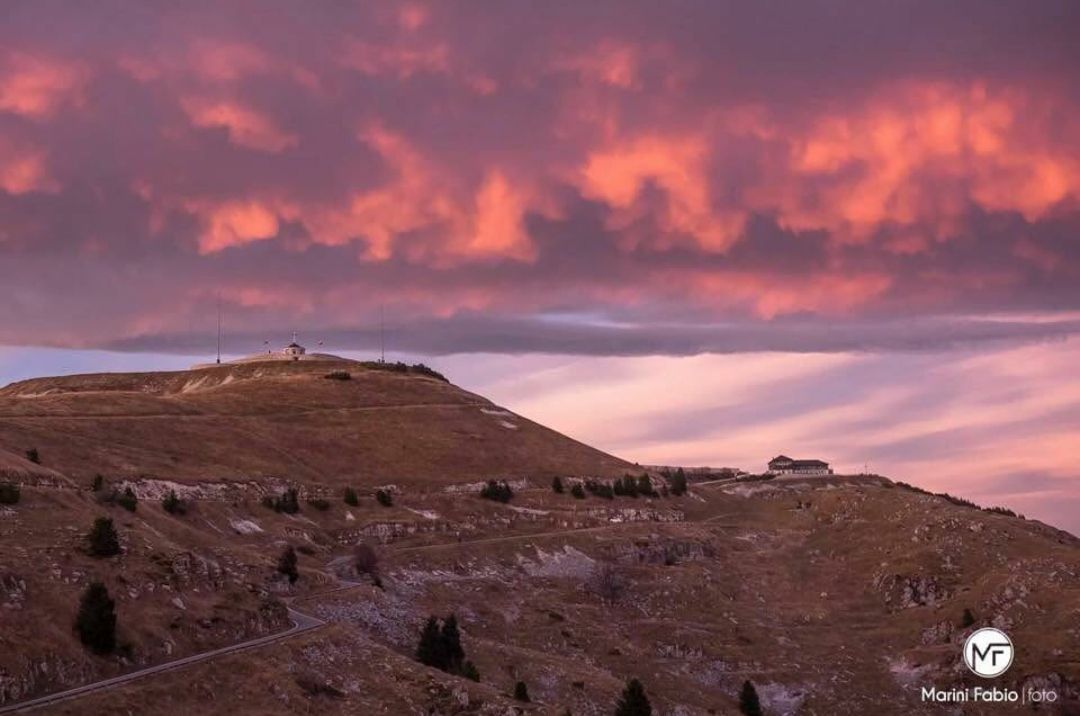 MONTE GRAPPA: da Semonzo del Grappa e Alano di Piave