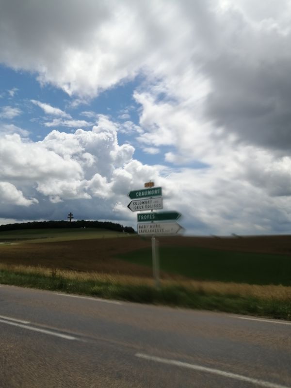 De Avenue du Général Leclerc 22, Bar-sur-Aube à Chemin du Moulin Neuf 17, Chaumont