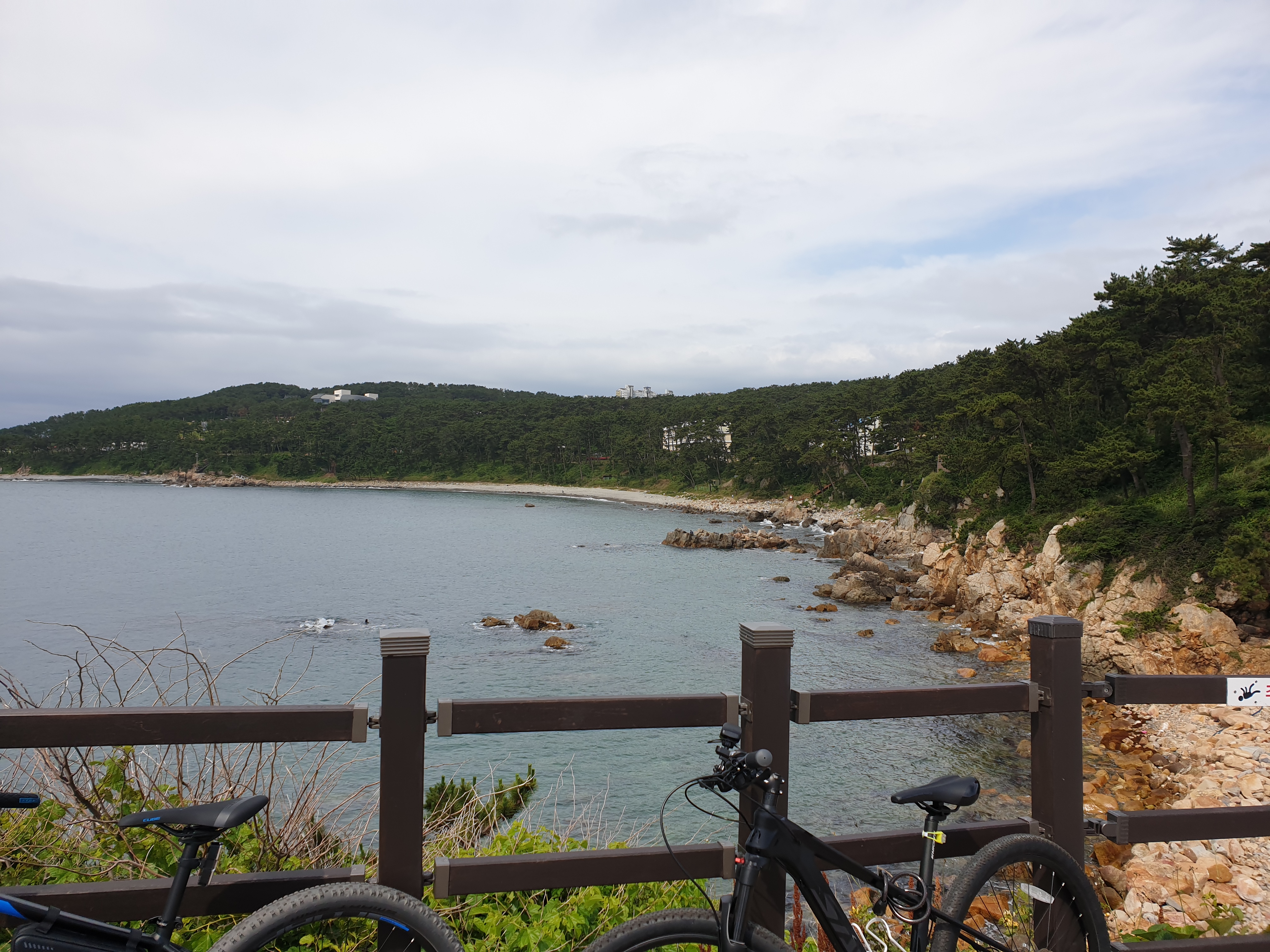 Byeongyeong 2(i)-dong to Bangeo-dong 산39-3