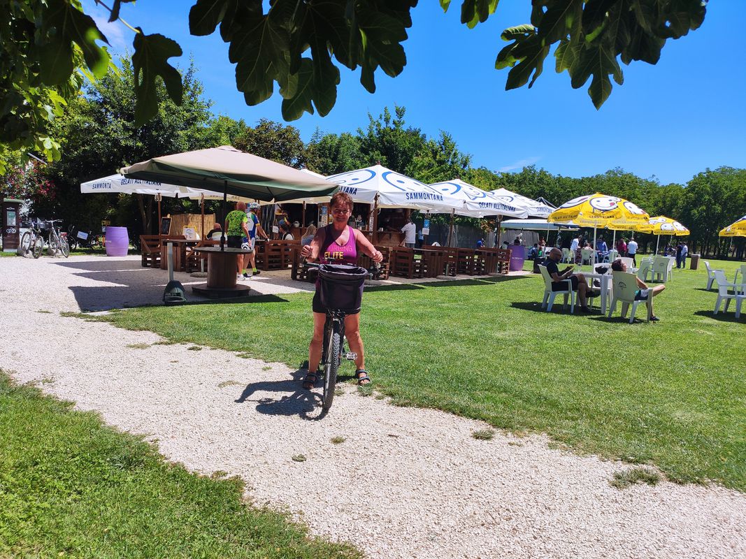 Da Vicolo Ravagnin 11, Fossalunga a Via dei Dogi 1, Lido di Jesolo