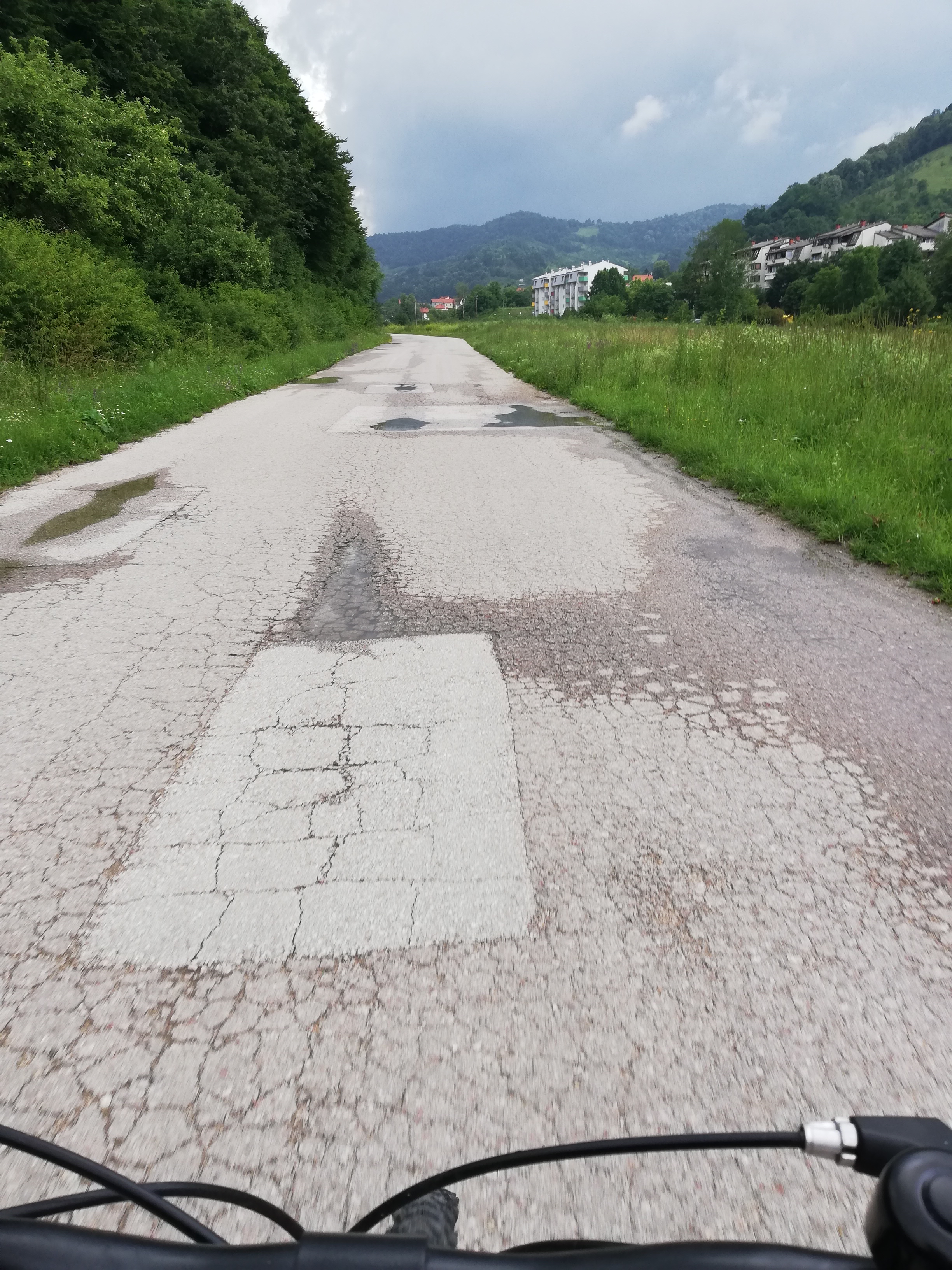 Gradovrška, Tuzla to Gradovrška, Tuzla