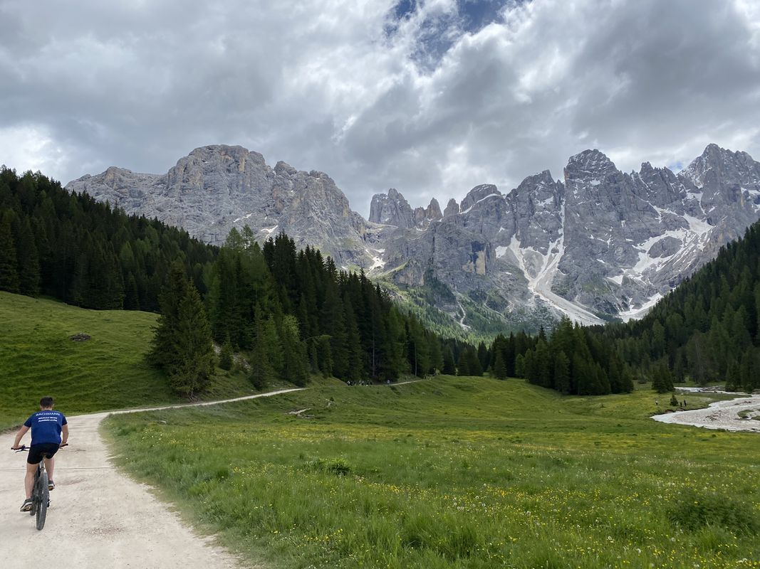 Hotel Ancora -Baita Segantini Passo Rolle