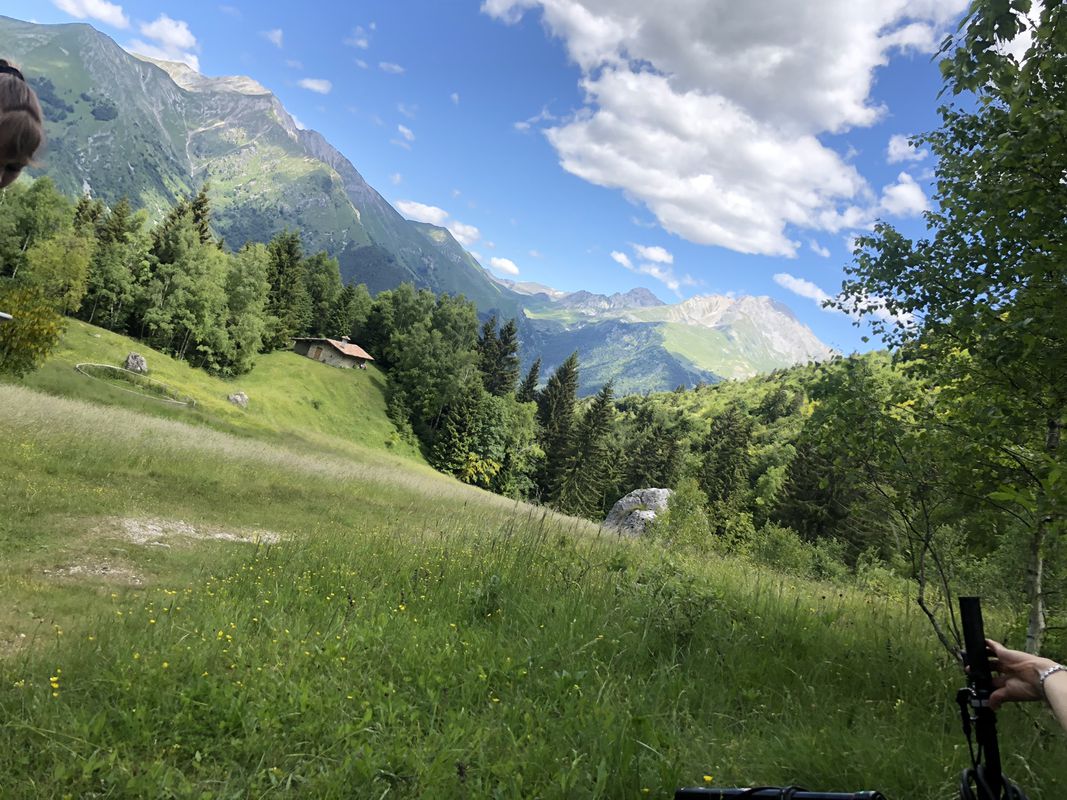 Da Via Fezzoli 13, Oltre il Colle a Via Scullera 4, Oneta