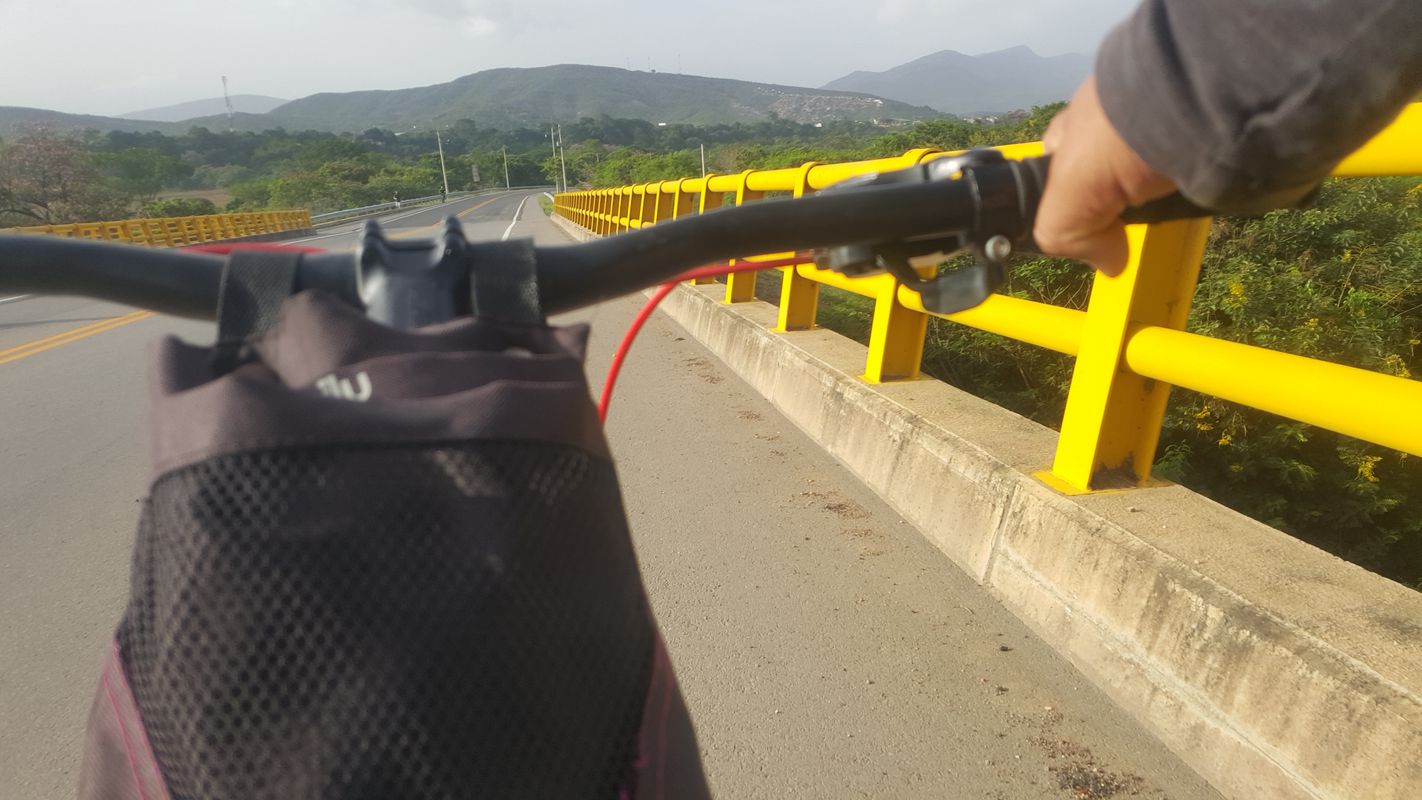 Ruta moderada en vuelta anillo vial