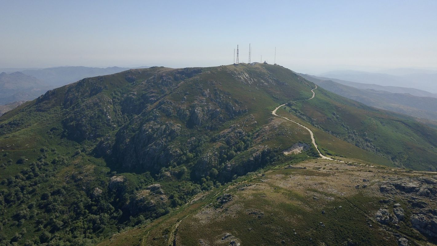 25.Mai Refugio Runde Serra Amarela