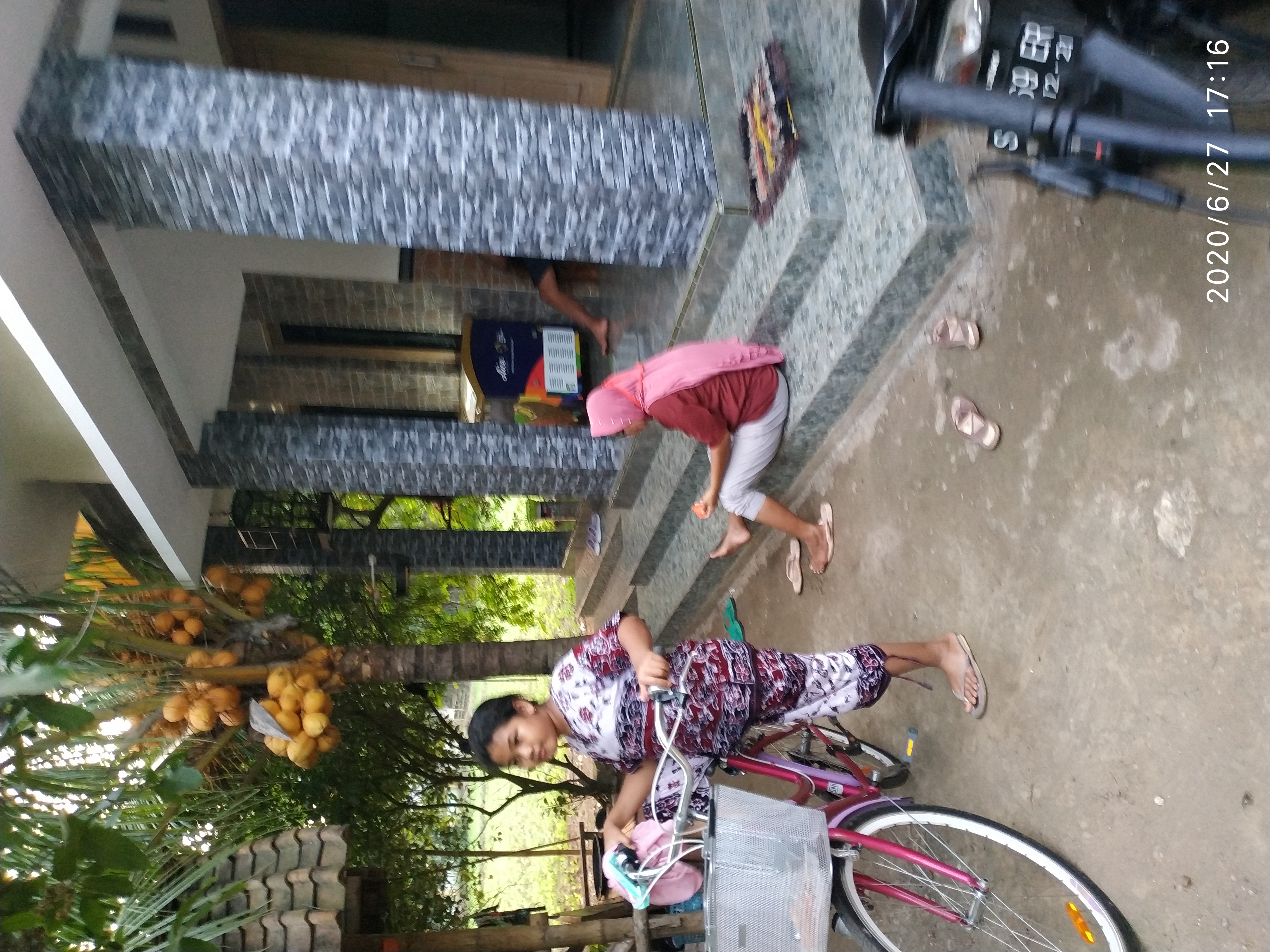 Jalan Cemara Raya 16, Kecamatan Palang to Jalan Masjid, Kecamatan Palang